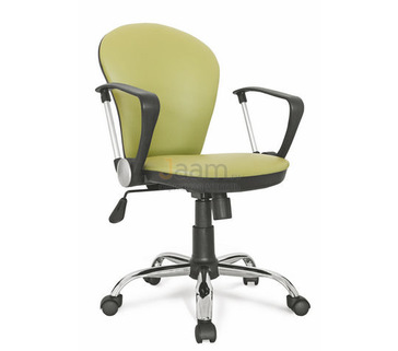 Кресло для персонала Чарли эконом РС 900
